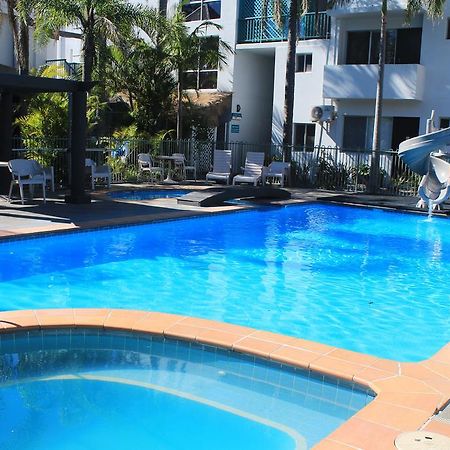 Oceanside Hawks Nest Hotel Exterior photo